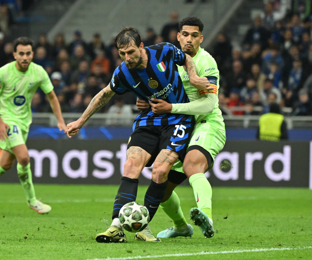 届赛事中打 届赛事中打